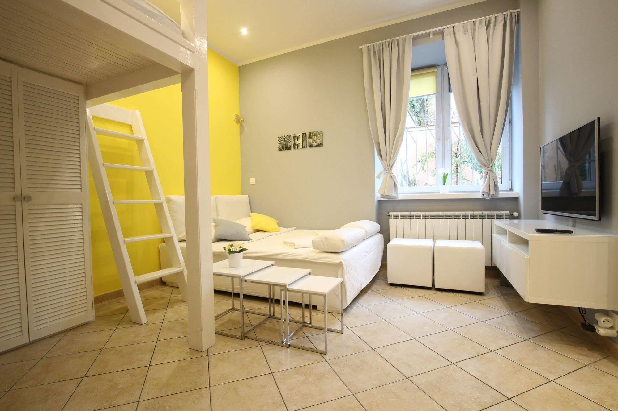 Rainbow Apartments 3 คราคูฟ ภายนอก รูปภาพ