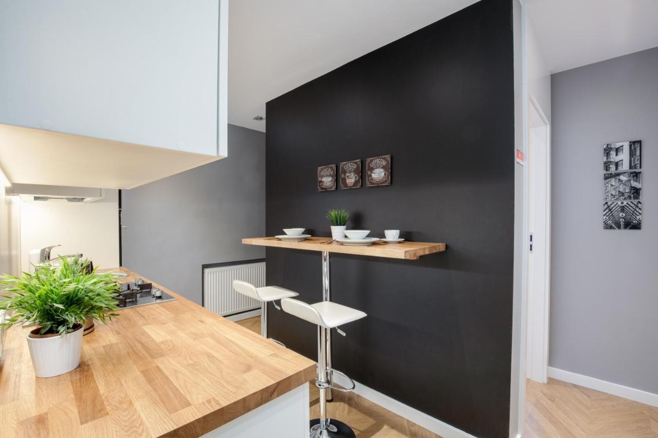 Rainbow Apartments 3 คราคูฟ ภายนอก รูปภาพ